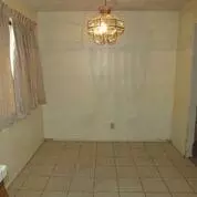 1027 Stephanie Ct, Lancaster, CA 93535 photo 2
