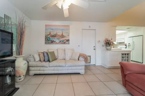 44329 Ruthron Ave, Lancaster, CA 93536 photo 18