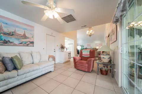 44329 Ruthron Ave, Lancaster, CA 93536 photo 17