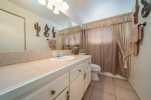 44329 Ruthron Ave, Lancaster, CA 93536 photo 22