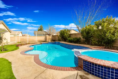 1756 Thomas Dr, Lancaster, CA 93535 photo 32