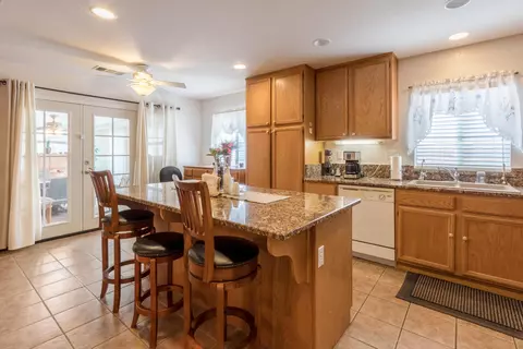 1756 Thomas Dr, Lancaster, CA 93535 photo 11