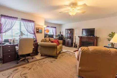 1756 Thomas Dr, Lancaster, CA 93535 photo 6