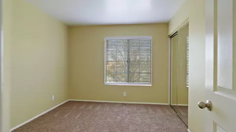 39305 Fallbrook Cir, Palmdale, CA 93551 photo 13
