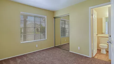 39305 Fallbrook Cir, Palmdale, CA 93551 photo 7