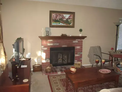 43544 Yew St, Lancaster, CA 93536 photo 4