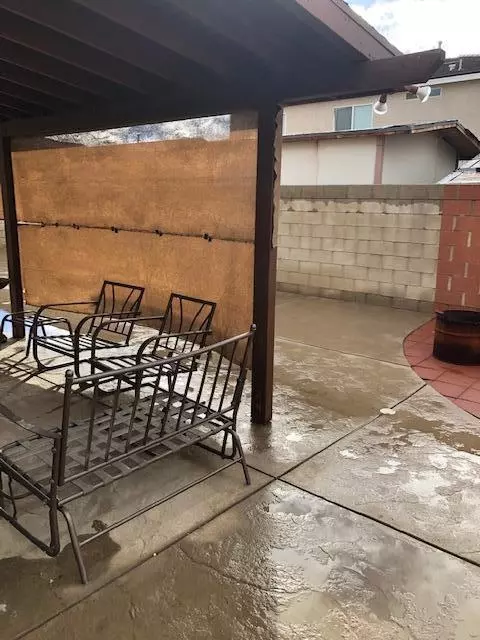 45553 Robinson Dr, Lancaster, CA 93535 photo 14