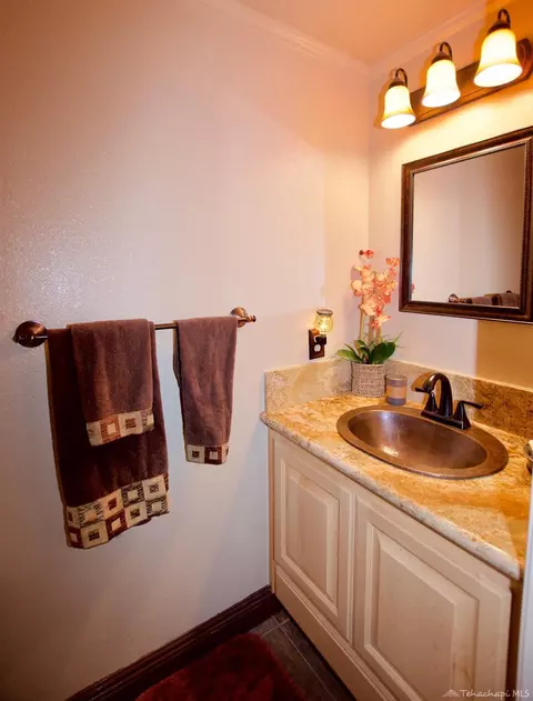 44910 Caboose Dr, Lancaster, CA 93535 photo 12