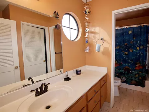 44910 Caboose Dr, Lancaster, CA 93535 photo 14