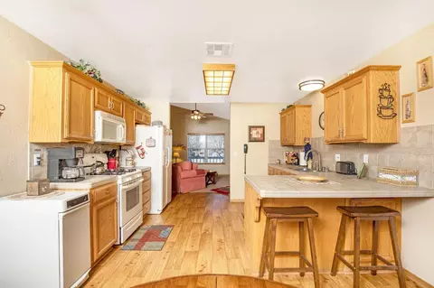 18190 Arosa Rd, Tehachapi, CA 93561 photo 10