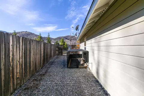18190 Arosa Rd, Tehachapi, CA 93561 photo 6