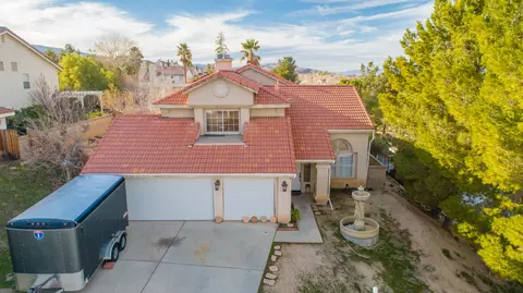 38603 Juniper Tree Rd, Palmdale, CA 93551 photo 3