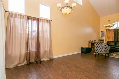 38603 Juniper Tree Rd, Palmdale, CA 93551 photo 9