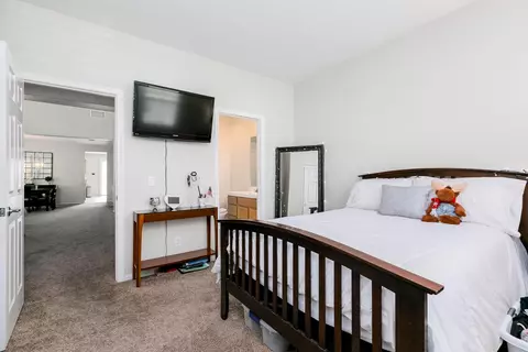 7058 Lyric Ave, Lancaster, CA 93536 photo 14