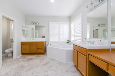 7058 Lyric Ave, Lancaster, CA 93536 photo 24