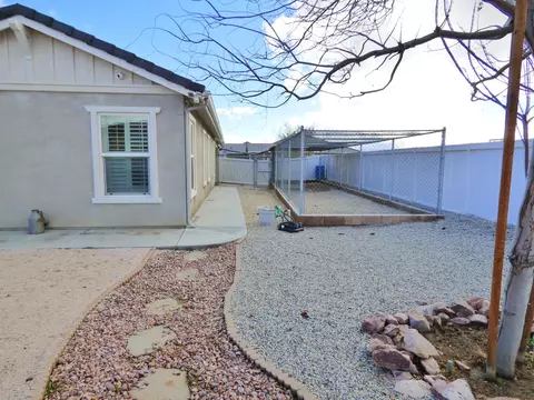 1607 Whitlatch Dr, Lancaster, CA 93535 photo 29