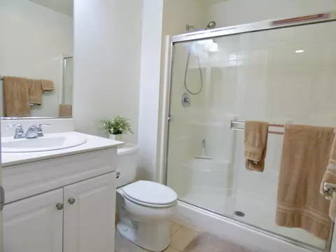 1607 Whitlatch Dr, Lancaster, CA 93535 photo 24