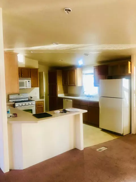 43850 20th Street East St E #109, Lancaster, CA 93535 photo 7