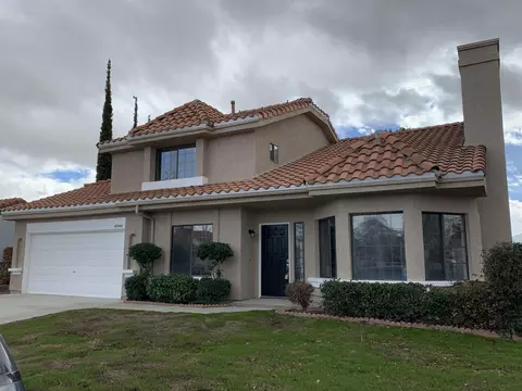 4944 Pacifica Ave, Palmdale, CA 93552 photo 2