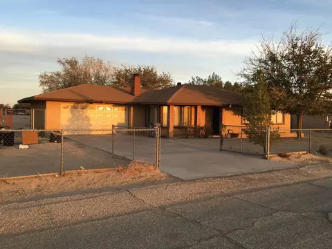 41730 156th St E, Lancaster, CA 93535 photo 3