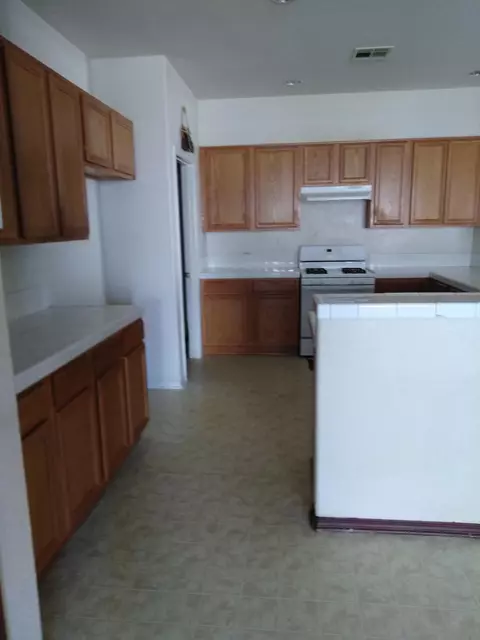44328 Dusky Willow St, Lancaster, CA 93536 photo 12