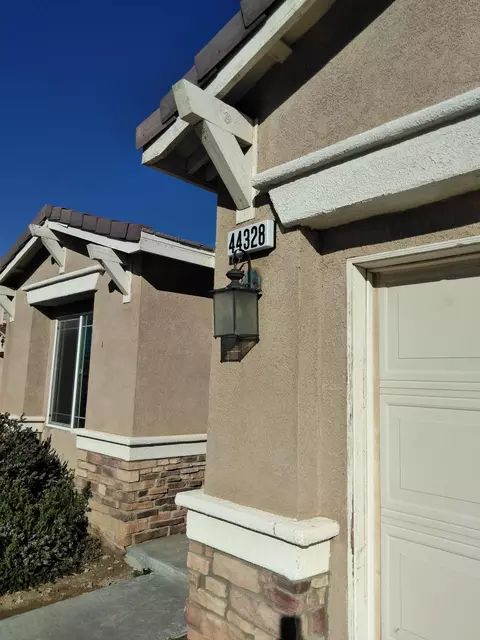 44328 Dusky Willow St, Lancaster, CA 93536 photo 5