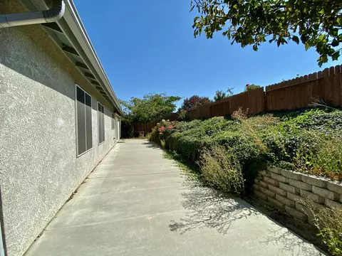 412 Apple Way, Tehachapi, CA 93561 photo 33