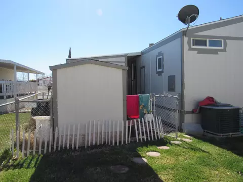 2121 Avenue I Ave E #SPC 101, Lancaster, CA 93535 photo 13
