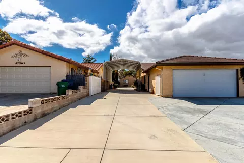 42971 Sachs Dr, Lancaster, CA 93536 photo 4