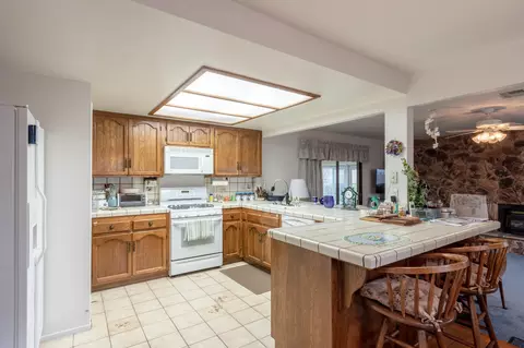 42971 Sachs Dr, Lancaster, CA 93536 photo 11