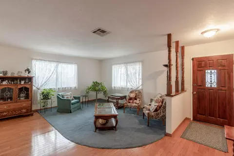 42971 Sachs Dr, Lancaster, CA 93536 photo 7