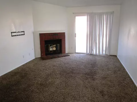 37737 Silk Tree Ln, Palmdale, CA 93550 photo 6