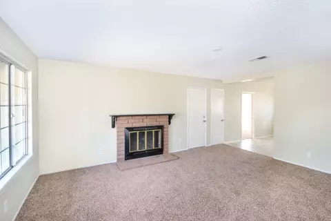 40233 179th St E, Palmdale, CA 93591 photo 3