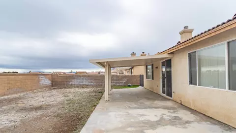 45818 Coventry Ct, Lancaster, CA 93534 photo 24