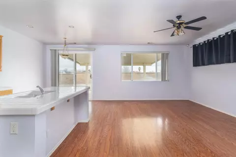45818 Coventry Ct, Lancaster, CA 93534 photo 6
