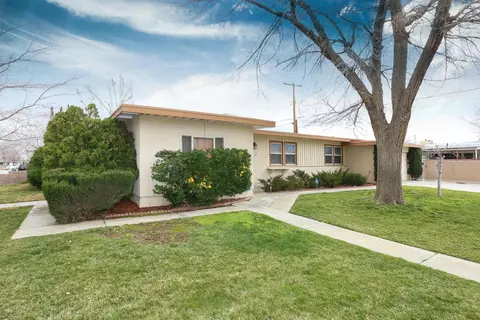 38146 17th St E, Palmdale, CA 93550 photo 1