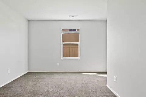 43236 Carol Dr, Lancaster, CA 93535 photo 11