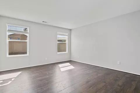 43236 Carol Dr, Lancaster, CA 93535 photo 12