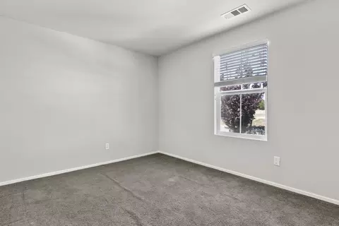 43236 Carol Dr, Lancaster, CA 93535 photo 18