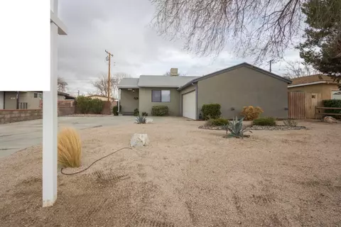 45442 Newtree Ave, Lancaster, CA 93534 photo 3