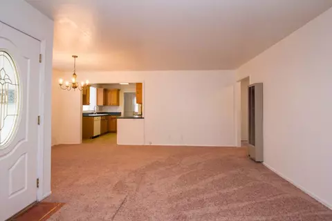 45442 Newtree Ave, Lancaster, CA 93534 photo 4