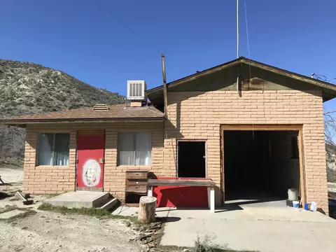 29190 Heffner Rd, Acton, CA 93510 photo 2