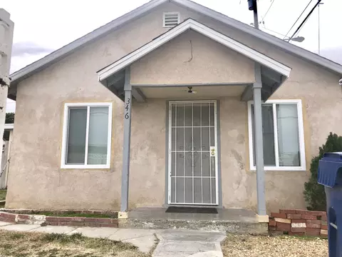346-348 Kettering St W, Lancaster, CA 93534 photo 1