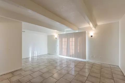 43600 Stanridge Ave, Lancaster, CA 93535 photo 5