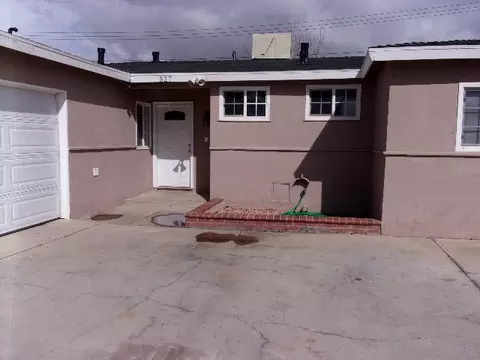527 Norberry St E, Lancaster, CA 93535 photo 3