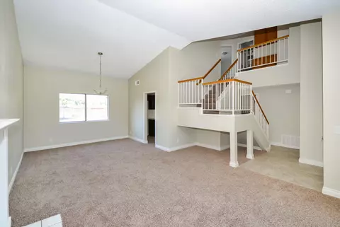 44645 17th St E, Lancaster, CA 93535 photo 2