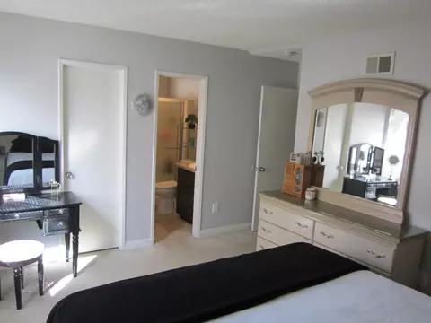 44209 E 4th St, Lancaster, CA 93535 photo 11
