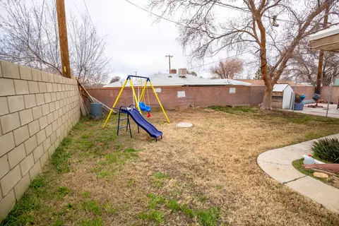 44861 5th St E, Lancaster, CA 93535 photo 13