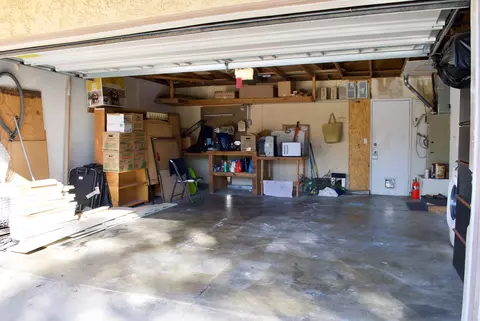 3811 Gem Ct, Lancaster, CA 93536 photo 9
