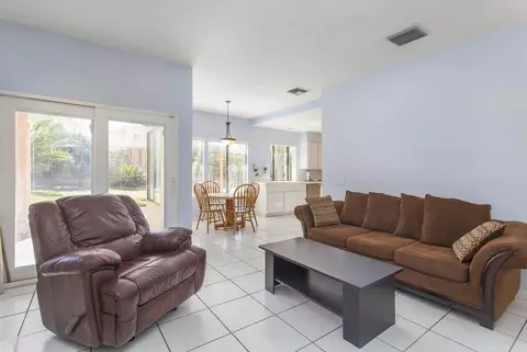 5514 Harmony Ln, Lancaster, CA 93536 photo 10